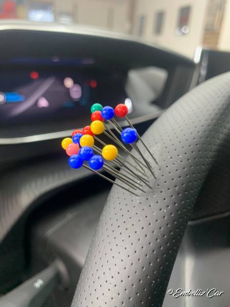 Rénovation volant en cuir  sur Peugeot 208 GT à Arras