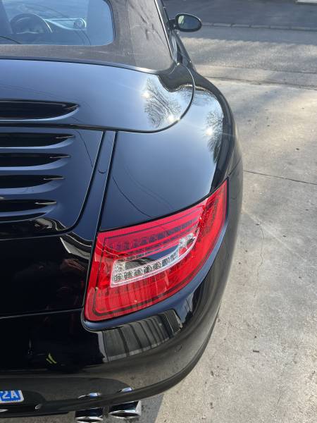 Polissage carrosserie et pose traitement céramique Krytex sur une Porsche 997 près de Lille dans le Nord Pas de Calais