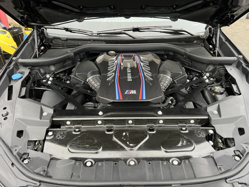 Soin des cuirs et nettoyage intérieur et extérieur sur BMW X6 Compétition